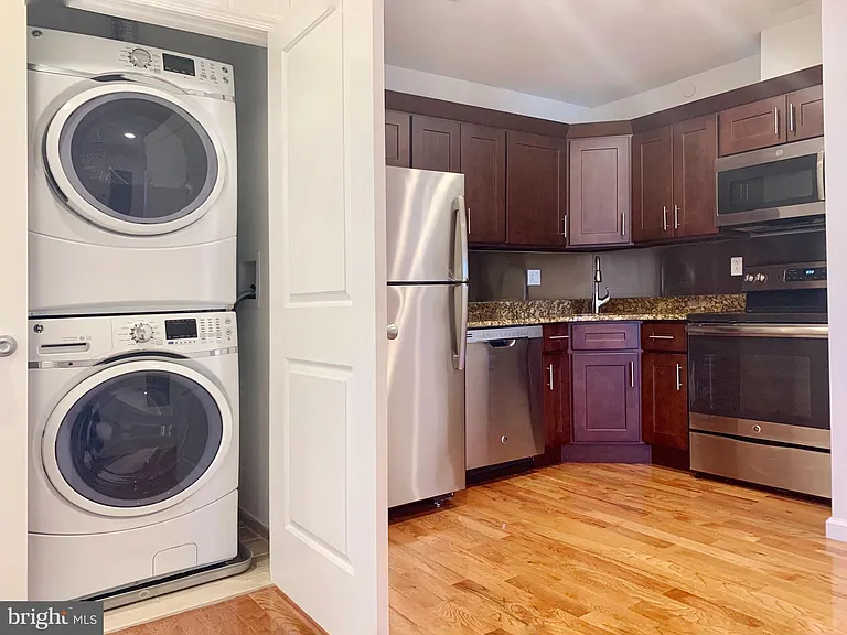 1800 Ridge Ave #7 — Photo 7
