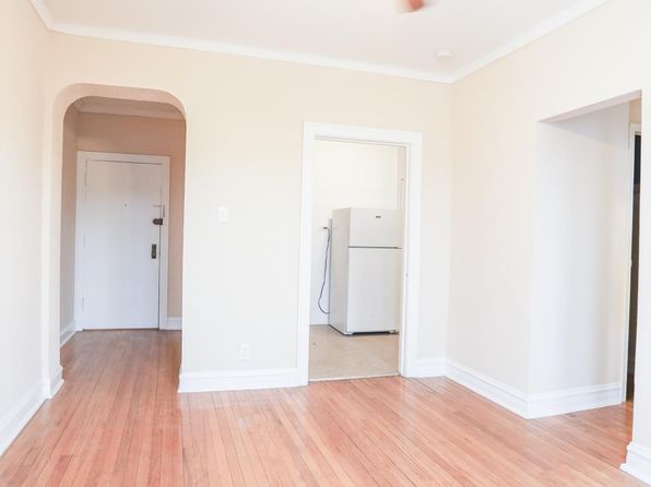 3946 W Dakin St APT 3B