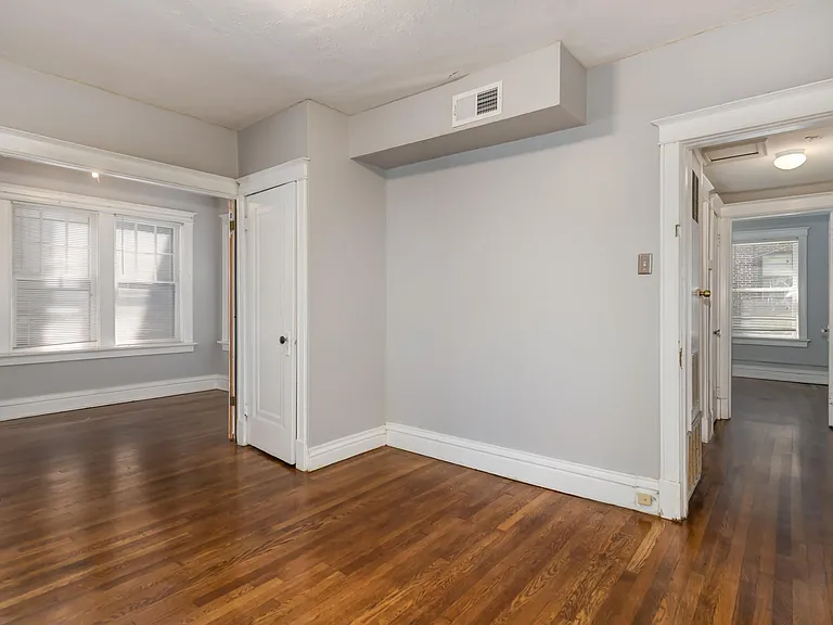 6322 N Rosebury Ave #1E — Photo 19