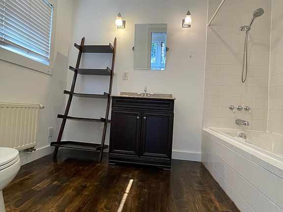 5th image of 662 Delafield Ave Floor 2