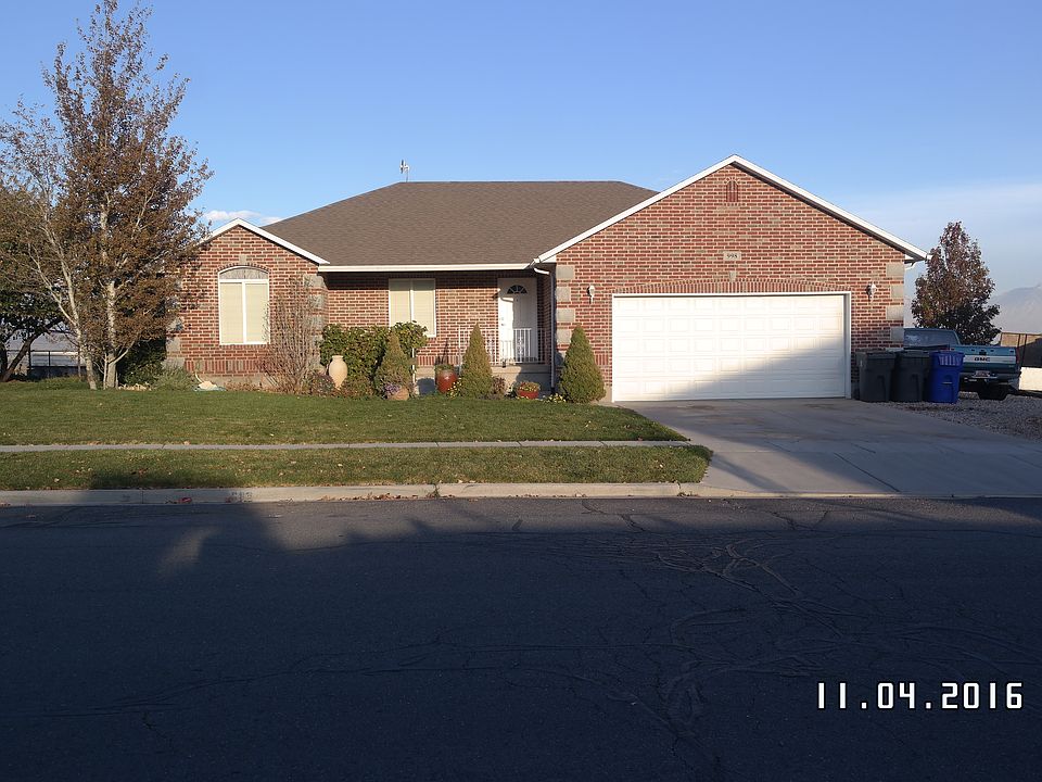 1st image of 998 N Buffalo Dr