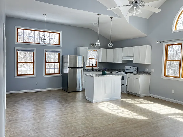 803 Hudson Hill Rd #A — Photo 1