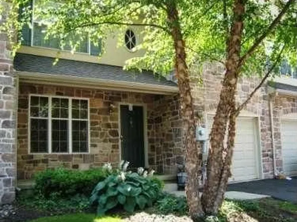 103 Iron Horse Dr, Yardley, PA 19067