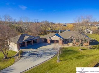 3600 Golden Eagle Cir, Blair, NE 68008