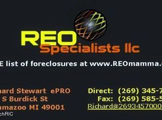 1015 Southworth Ter, Kalamazoo, MI 49048