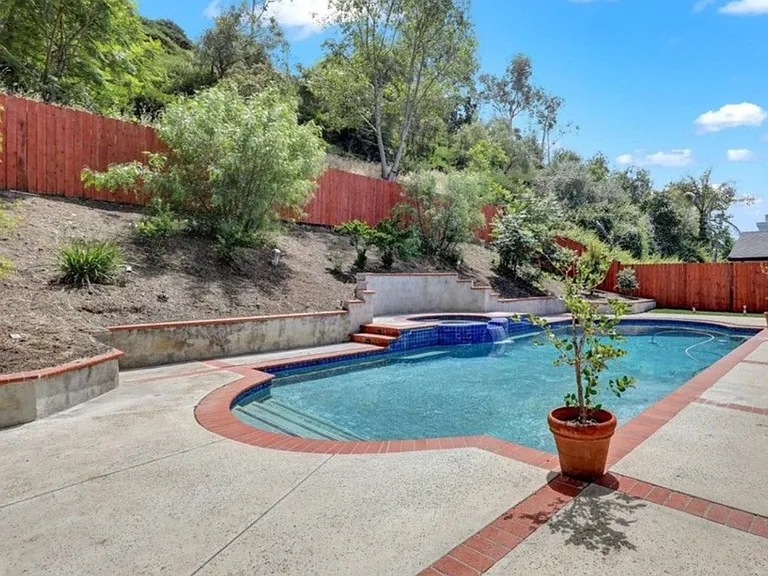 28912 Aloma Ave — Photo 6