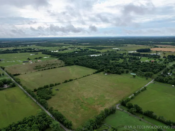 9278 N 50th St W, Porter, OK 74454