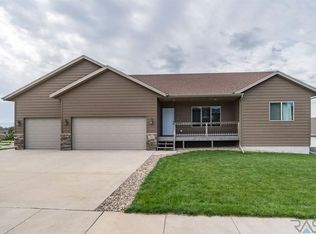205 W Stone St, Brandon, SD 57005