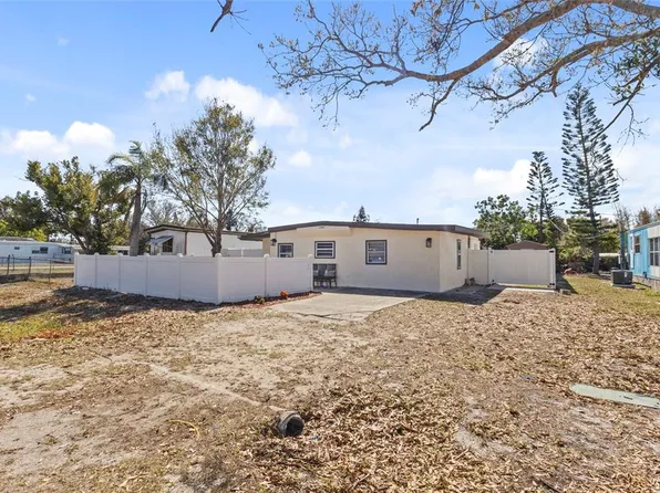 1707 Scotties Pl, Nokomis, FL 34275