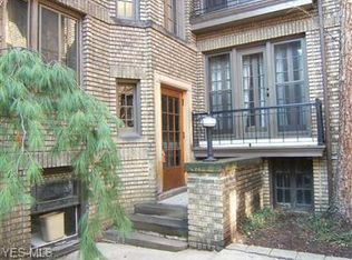2469 Overlook Rd APT 9, Cleveland Heights, OH 44106