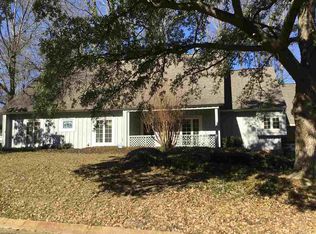 206 Greenfield Pl, Brandon, MS 39047