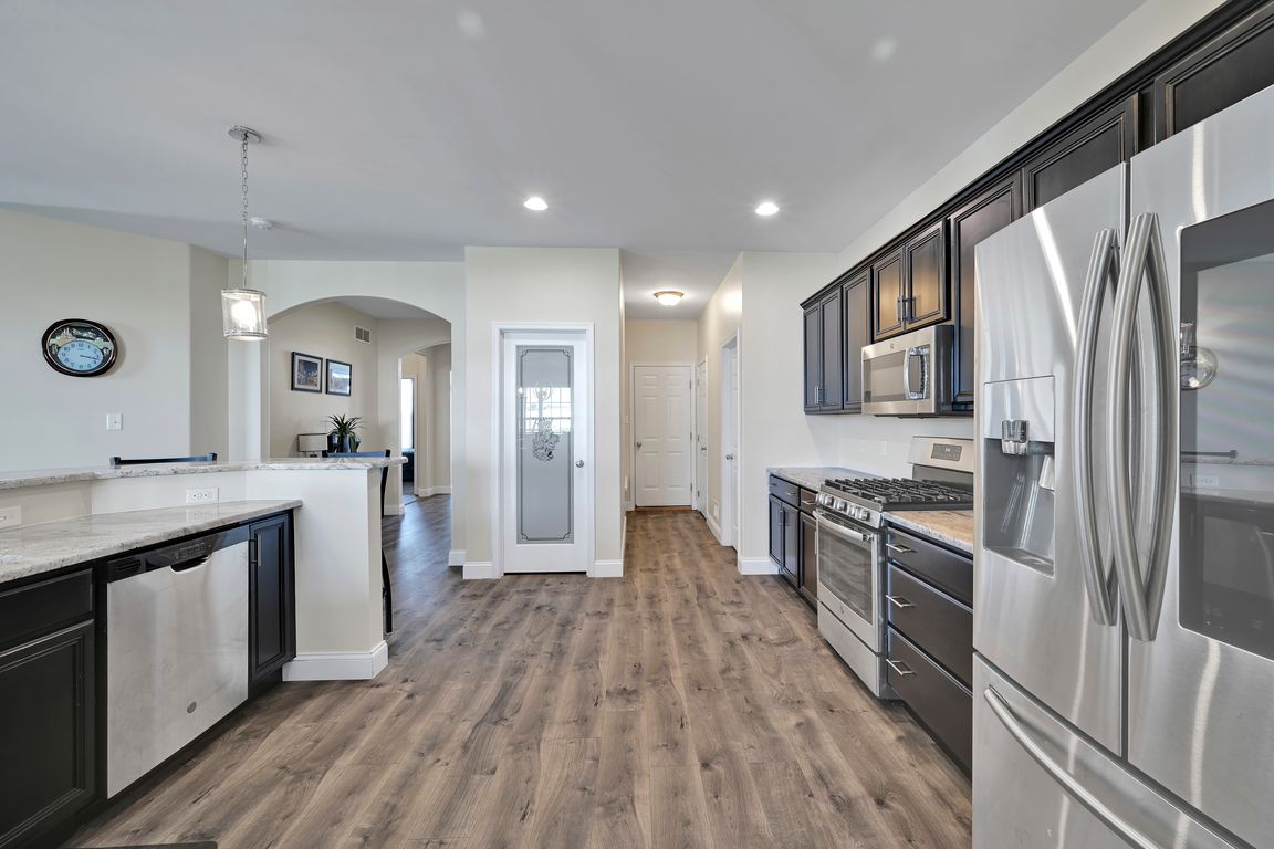 11-Kitchen