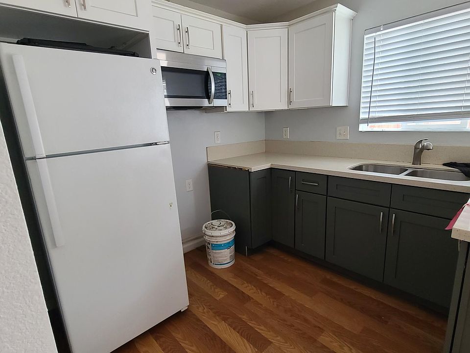 1st image of 1732 1/2 W 59th Pl #1/2