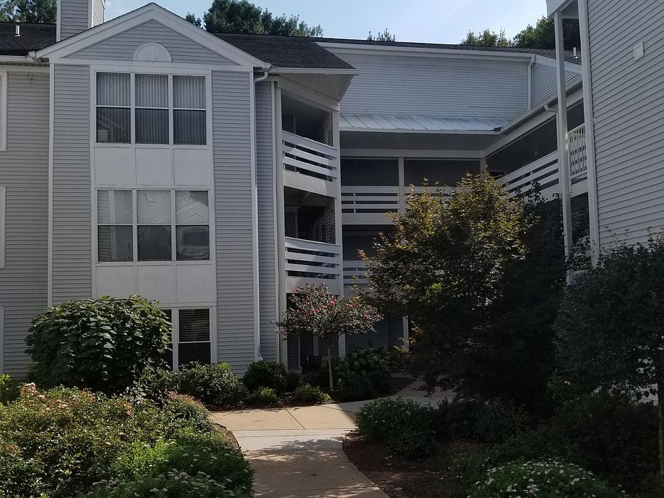 1st image of 10303 Appalachian Cir #9