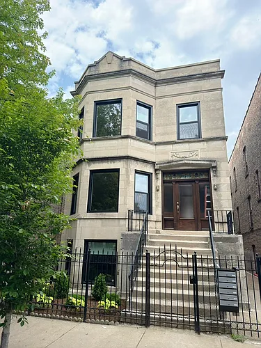 2528 W Cortez St Photo 1