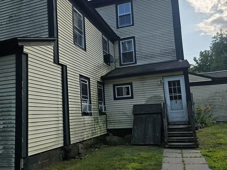 11 Ashuelot Main St #3 — Photo 8