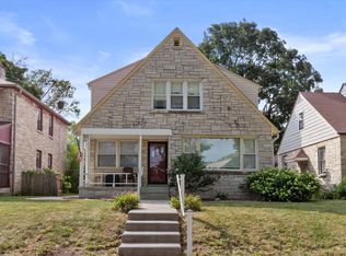 3519 N 55th St #3521, Milwaukee, WI 53216