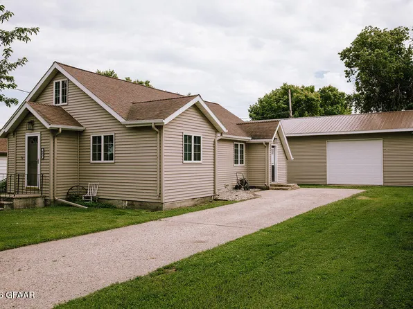 403 Main St E, Cavalier, ND 58220