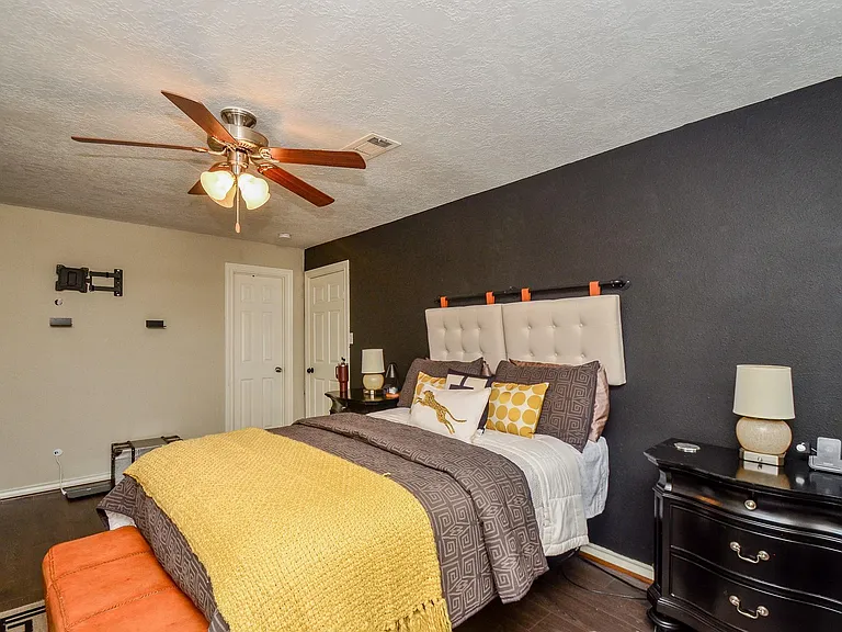 4315 Fernwood Dr — Photo 23
