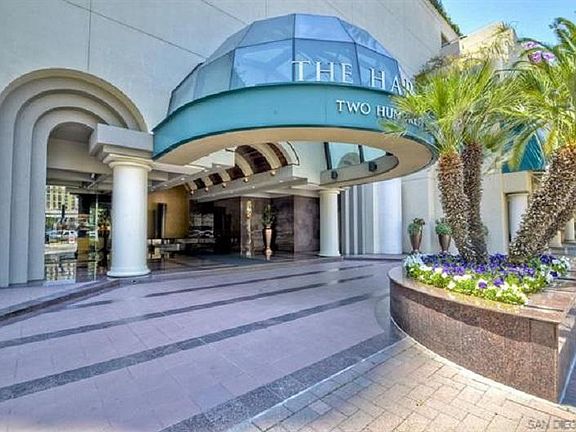 3rd image of 200 Harbor Dr Unit 503