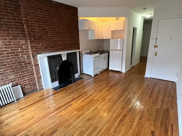 426 W 48th St, New York, NY