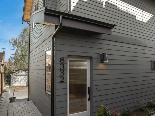 8332 24th Avenue NW, Seattle, WA 98117