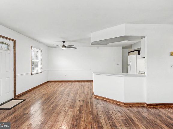 5th image of 1801 Mountainview Rd