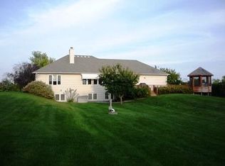 1347 Banyon Ave NW, Buffalo, MN 55313
