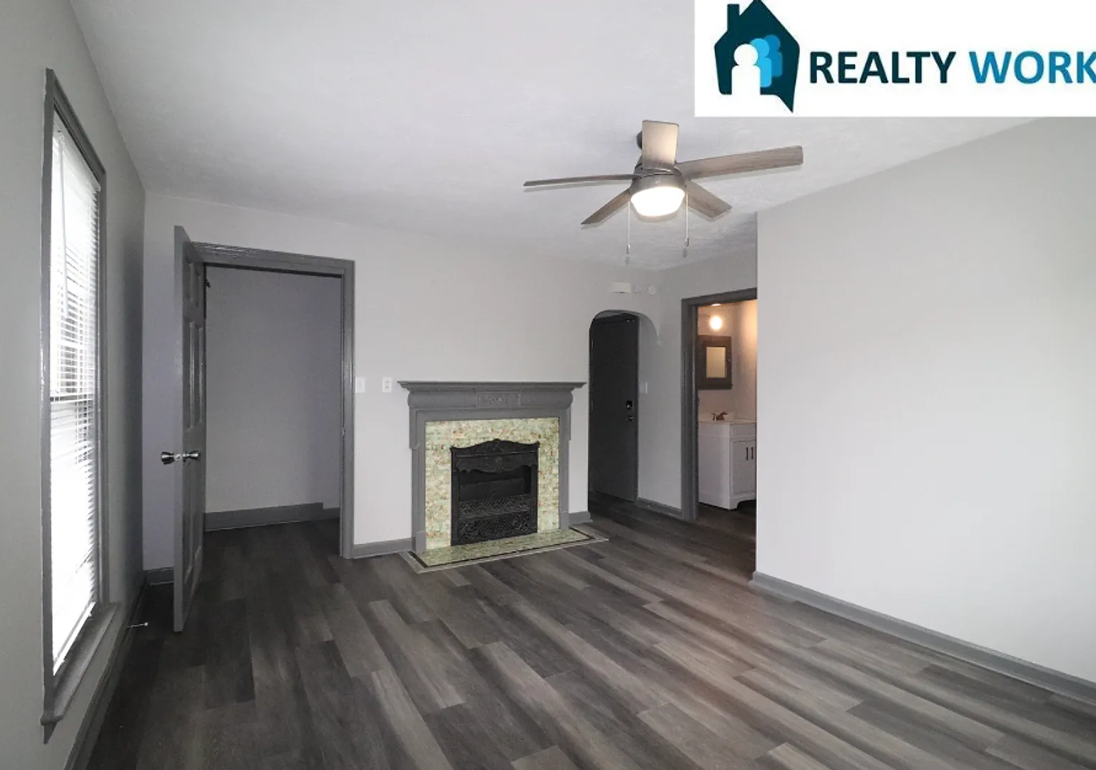 1619-1623 D Street — Photo 2