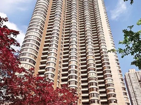 330 East 38th Street 38K image 22 of 22