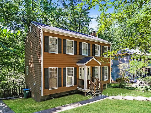 5th image of 396 Shamrock Ct