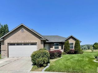 6020 Malory Dr, Idaho Falls, ID 83402