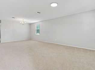 1808 Copper Mountain Dr, Justin, TX 76247