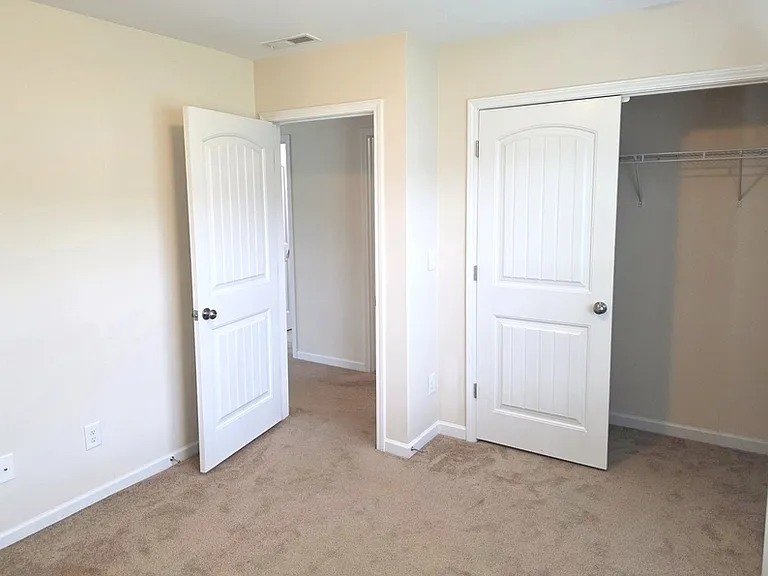 70 Cranes Nest Dr — Photo 28