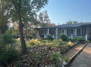 817 N Bluebell Rd, Kerrville, TX 78028