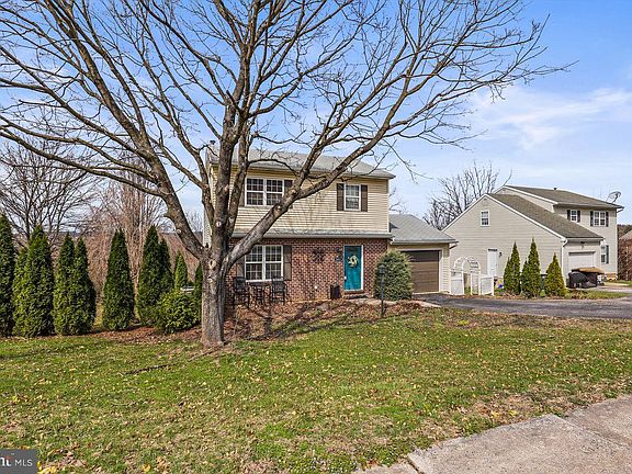 3rd image of 3051 Druck Valley Rd