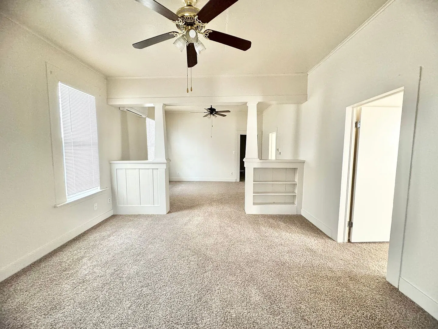 **Reserve For Summer 2027** - 2 Bed, 1 Bath House With Bonus Room/Office — Photo 2