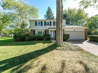 209 James Cir, Avon Lake, OH 44012