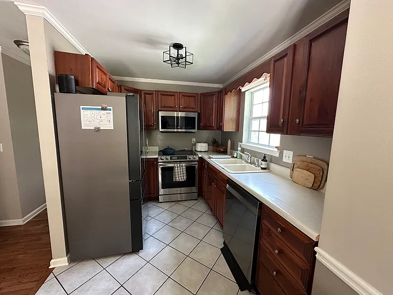 524 Crewdson St — Photo 18