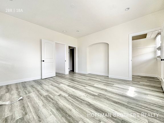 4th image of 5511 Barton Ave #5511