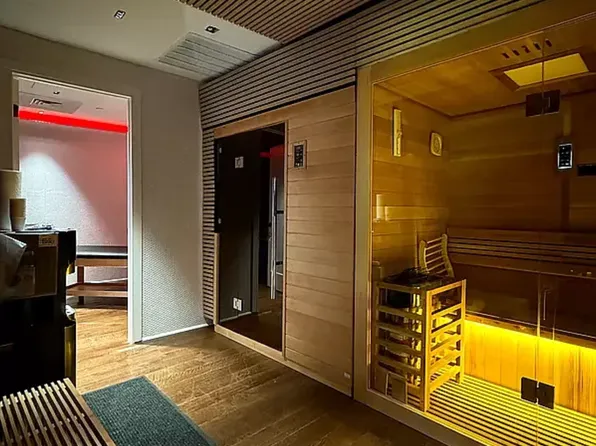 570 Broome Street image 13 of 16