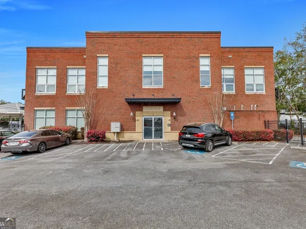 2514 Abercorn St APT 211, Savannah, GA 31401