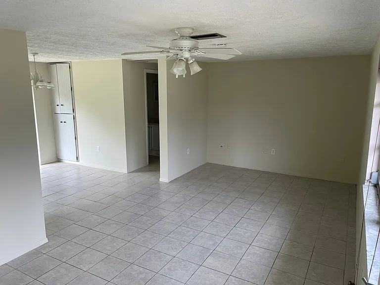 6332 Pennsylvania Ave — Photo 2