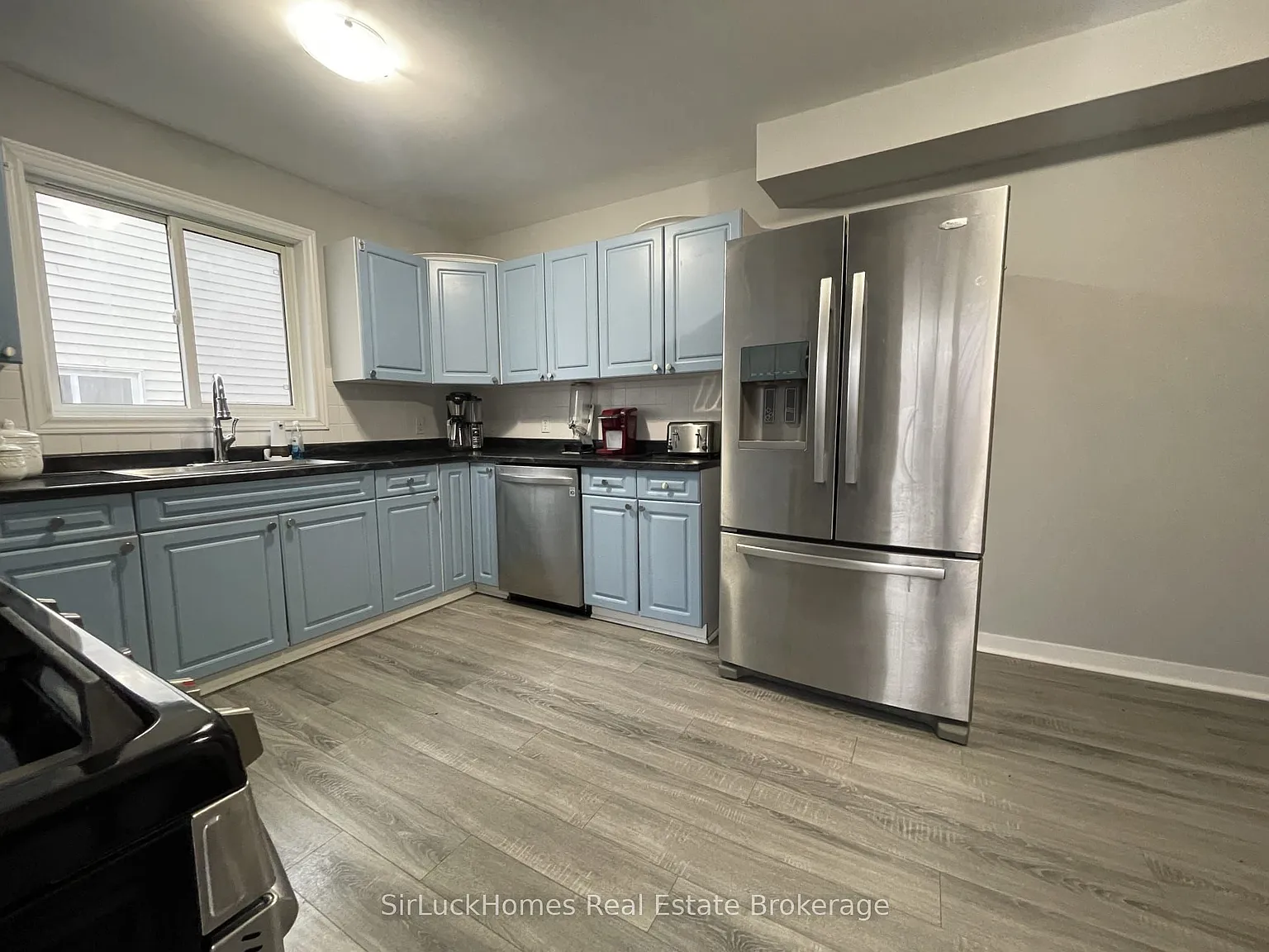 2 bed, $2,000 — Photo 2