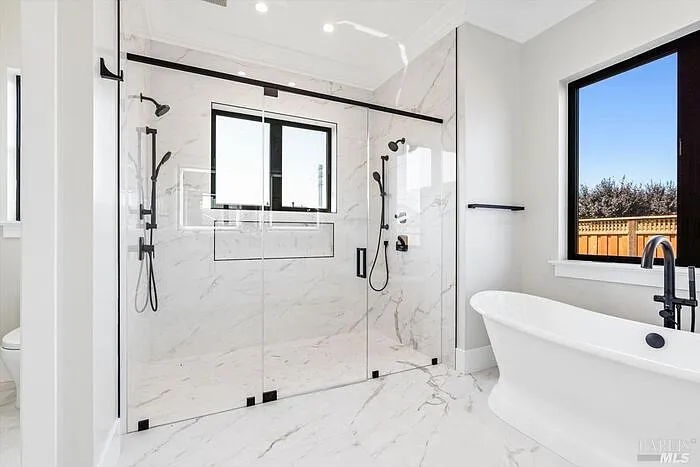 4563 Brighton Dr — Photo 14