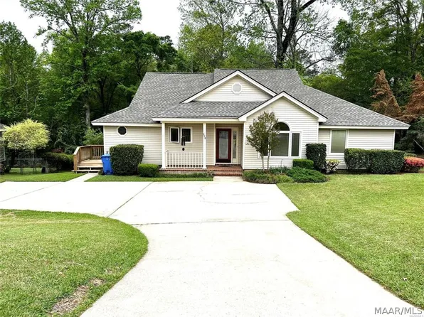 928 Running Brook Dr, Prattville, AL 36066