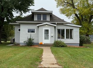 117 W Hancock St, Oneill, NE 68763