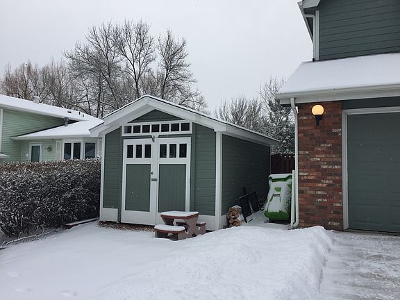 Included walk in shed