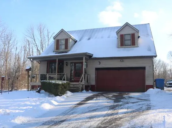 253 Lakeview Heights Dr, Howard, OH 43028