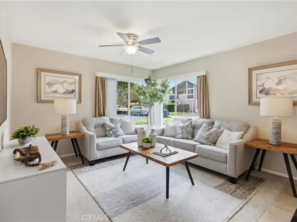 2515 S Laurelwood, Santa Ana, CA 92704